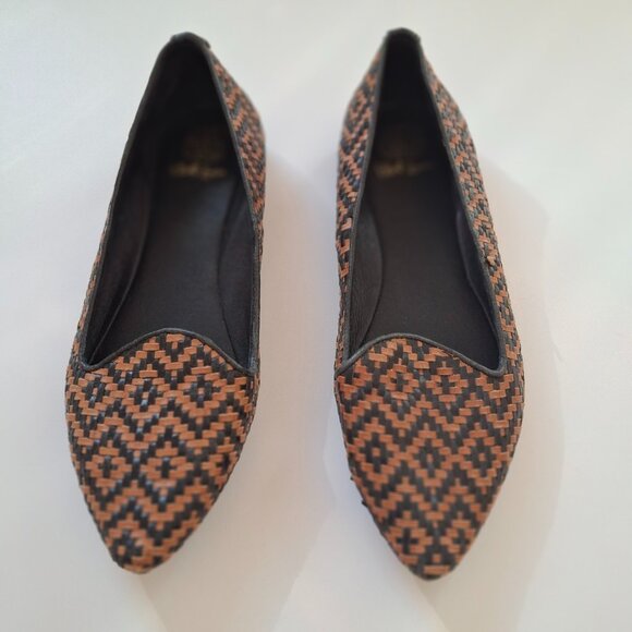Elliot Lucca Shoes - Elliot Lucca Women's Leather Black & Tan Woven Classic Loafers Size 8.5